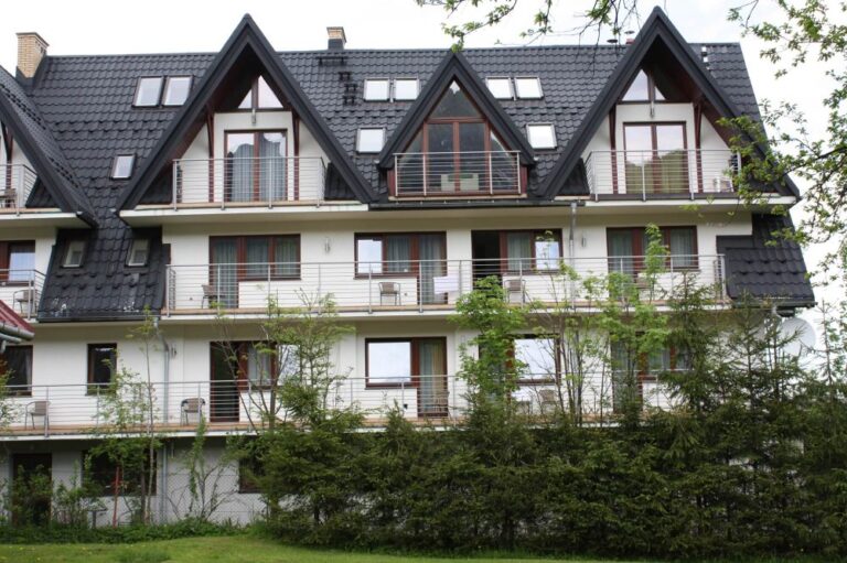 willa-halka-noclegi-zakopane-otoczenie-02-2601725460