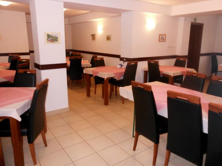 willa-halka-noclegi-zakopane-pomieszczenia-03-1959153703
